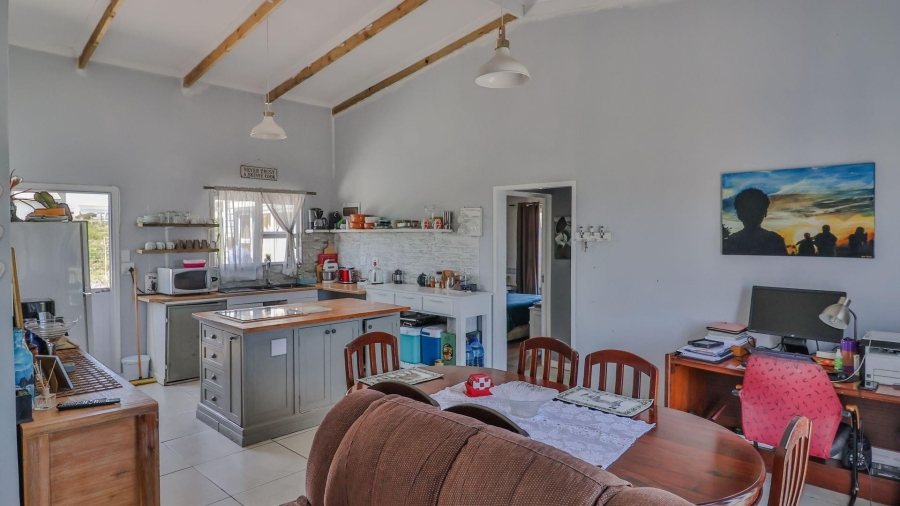 4 Bedroom Property for Sale in De Kelders Western Cape